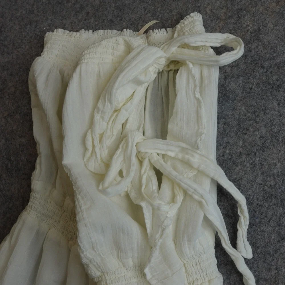 Free People Feelin Fancy Romper XS Ivory Lace Ruffle Gauzy Boho Beachy Romantic